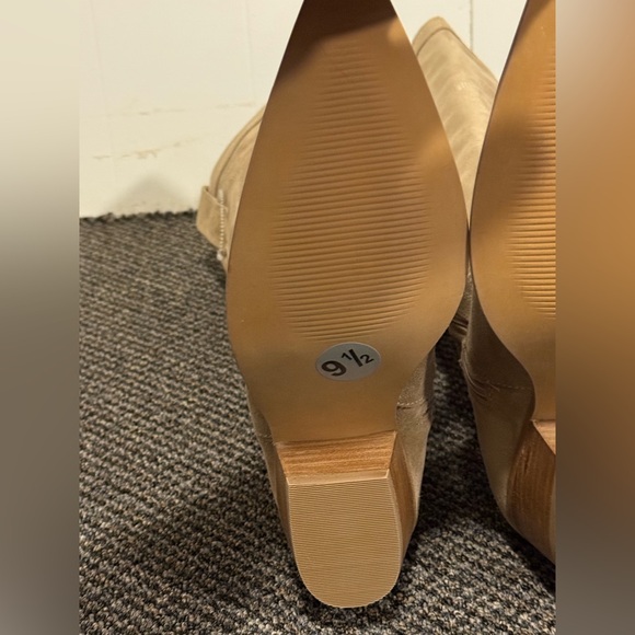 Steve Madden Beige Suede Heeled Boots - Picture 5 of 8